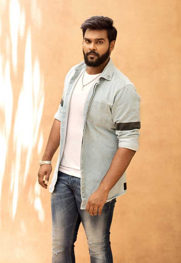 Actor Shanmugapandiyan Stills