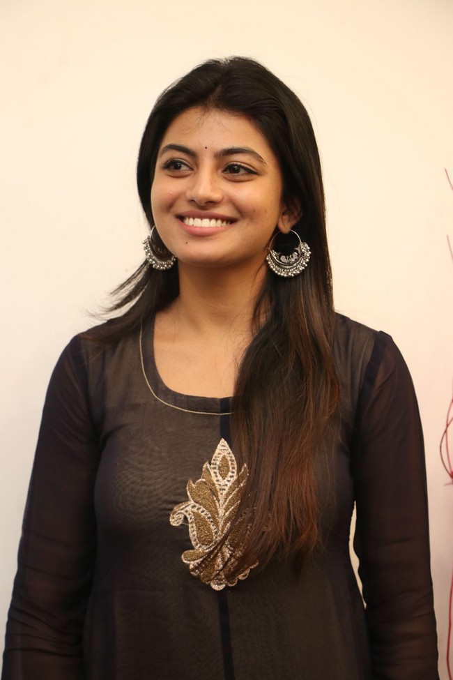 Actress Anandhi Stills