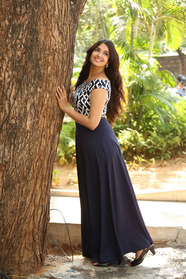 Actress Poojitha Photos