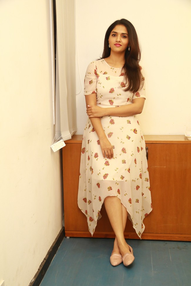 Actress Sunaina Stills