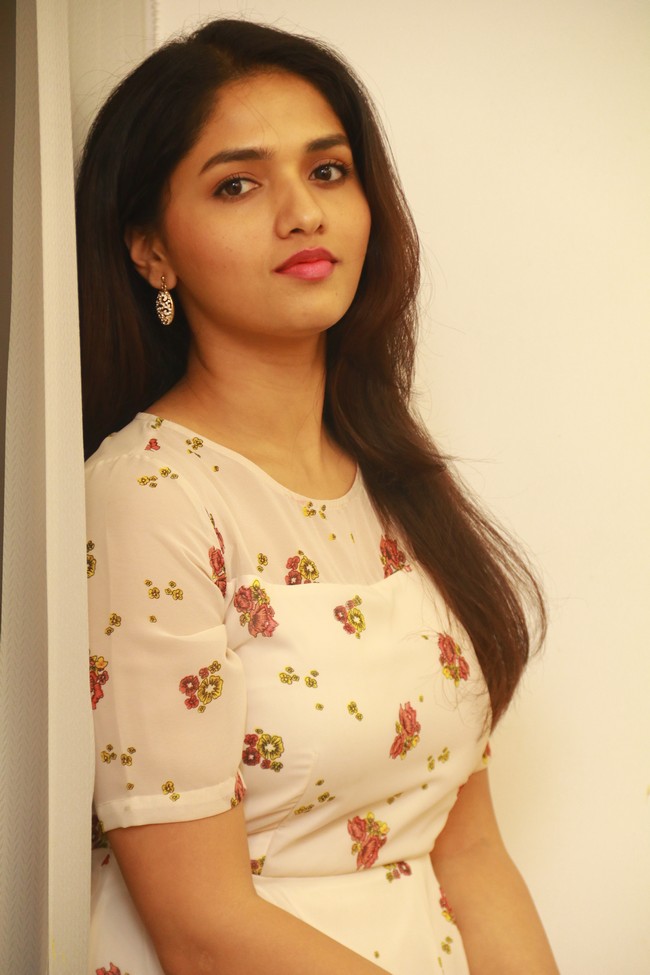 Actress Sunaina Stills