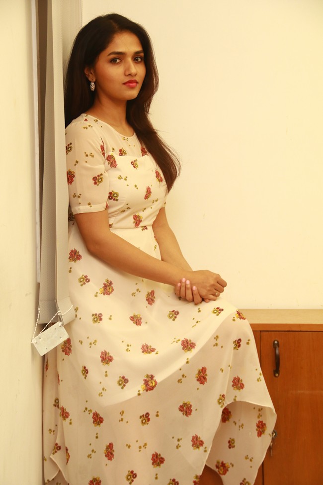 Actress Sunaina Stills