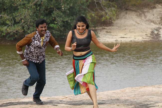 Karimugan Movie Stills