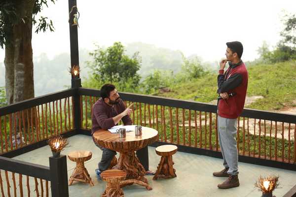 Naragasooran Movie Stills