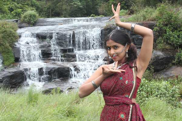 Pandimuni Movie Stills