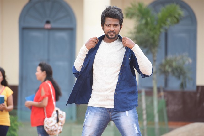 Seyal Movie stills