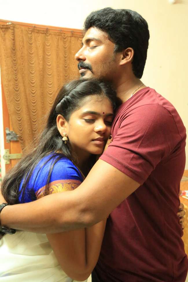 Thedu Movie Stills