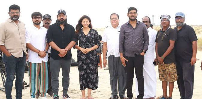 சுரேஷ் காமாட்சி தயாரிப்பில் ராம் இயக்கும் படத்தின் படப்பிடிப்பு தொடங்கியது