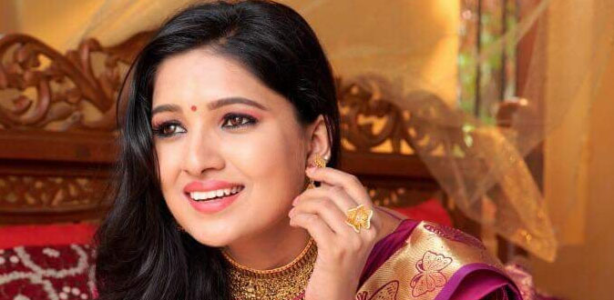 சினிமா வாய்ப்பை நிராகரித்த தெய்வமகள் வாணி போஜன் - காரணம் இது தான்!