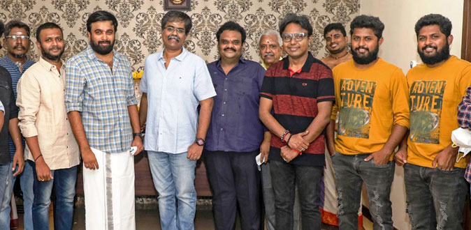 இயக்குநர் சசிகுமாரின் புதிய படம் பூஜையுடன் தொடங்கியது