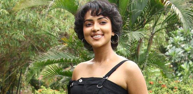 எனக்கு 15 கணவர்கள் இருந்தார்கள்! - அமலா பால் பேச்சால் பரபரப்பு