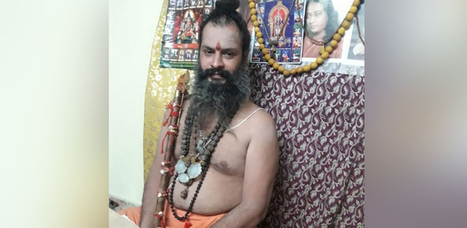 சாமியாரான பிரபல காமெடி நடிகரின் மகன்!