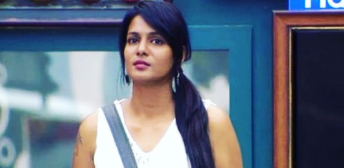 பிக் பாஸில் இருந்து வெளியேற்றப்பட்ட மீரா மிதுன்! - காரணம் இவர் தான்