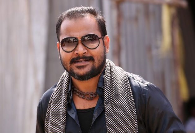 அலப்பறை செய்யும் திடீர் ஸ்டார்கள் மத்தியில் அடக்கி வாசிக்கும் ‘பப்ளிக் ஸ்டார்’