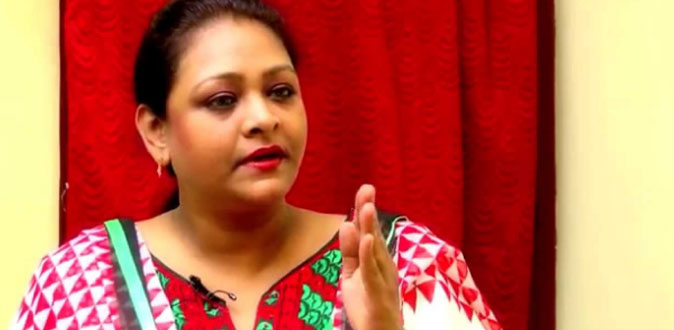 நடிகை ஷகிலா தற்கொலை முயற்சி! - கண்ணீர் வர வைக்கும் சோக கதை