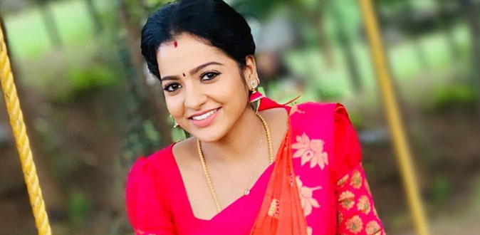 சின்னத்திரை சித்ராவின் ஷாக்கிங் புகைப்படங்கள் லீக்!