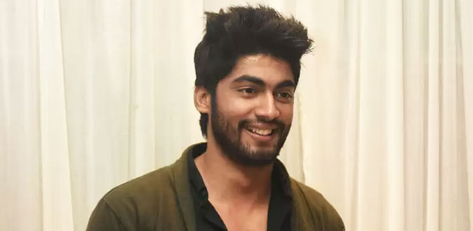 பிக் பாஸ் தர்ஷனுக்காக காத்திருக்கும் வெற்றி! - முதல் படத்திலேயே அடித்த லக்