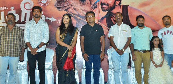 ஓட்டகத்திற்கு தான் நன்றி சொல்ல வேண்டும் - விக்ராந்தின் உருக்கமான பேச்சு
