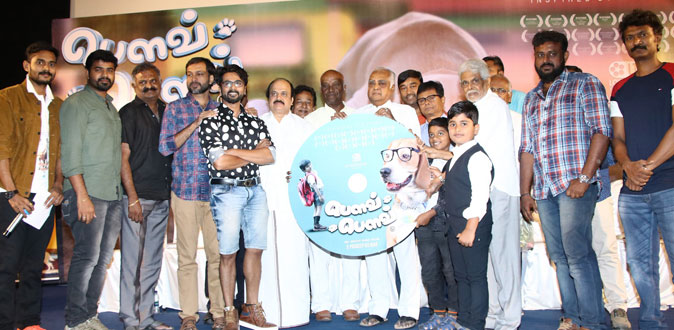 ”‘பெளவ் பெளவ்’ குடும்பத்துடன் பார்க்க வேண்டிய படம்” - இயக்குநர் பிரதீப் கிளிக்கர்