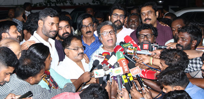 நடிகர் சங்க தேர்தல் - நாசர் தலைமையிலான அணி மீண்டும் போட்டி