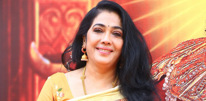 தன்னை விட 15 வயது குறைவான நடிகருடன் ஜோடி சேரும் ரேகா! - அதிர்ச்சியில் ரசிகர்கள்