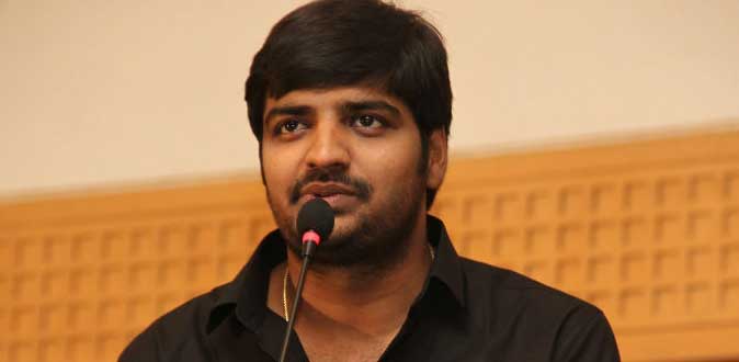 ஈழத் தலைவர் பிரபாகரன் வீட்டில் நடிகர் சதீஷ்!