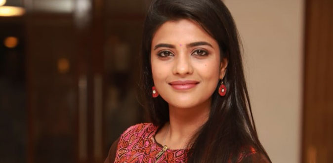 பிரபல ஹீரோவுக்கு தங்கையான ஐஸ்வர்யா ராஜேஷ்! - அதிர்ச்சியில் கோலிவுட்