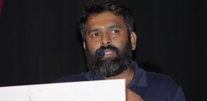 ’பரியேறும் பெருமாள்’ உலக சினிமாக்களுக்கு நிகரான படம் - சந்தோஷ் நாராயணன் பாராட்டு
