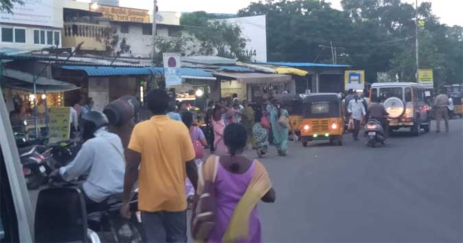 கிண்டி ரேஸ் கோர்ஸ் சாலை ஆக்கிரமிப்புகளை அகற்ற நடவடிக்கை! - நிம்மதியில் பொதுமக்கள்