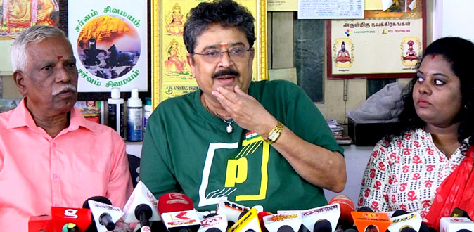 டப்பிங் சங்கத்தில் முறைகேடு செய்து  உறுப்பினர்களை பழி வாங்கும் ராதாரவி! - எஸ்.வி.சேகர் குற்றச்சாட்டு