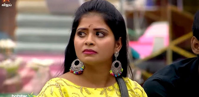மதுமிதா திருமணத்தில் வந்த சிக்கல்! - தீர்த்து வைத்த பிரபல நடிகை