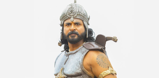 டிவிட்டரில் டிரெண்டிங்கான கடம்பவேல் ராஜா!