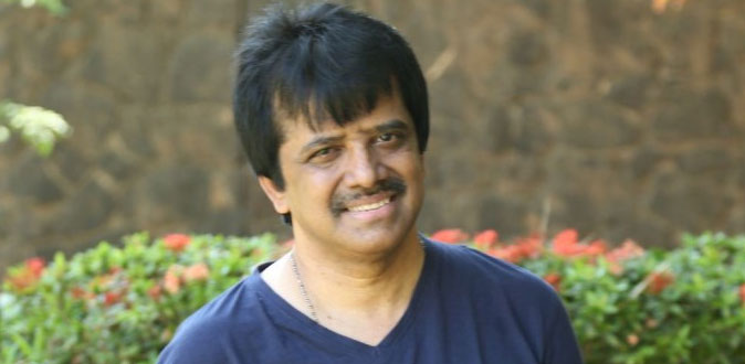 தவறான புகைப்படத்தால் பாடகர் ஸ்ரீநிவாஸுக்கு நேர்ந்த அவமானம்!
