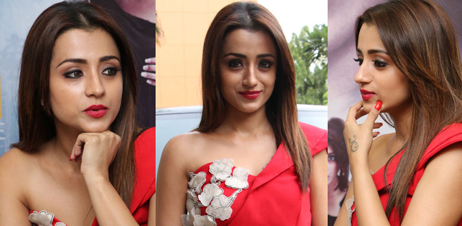 நடிகை திரிஷாவின் புதிய புகைப்படங்கள் - Actress Trisha Latest Photos