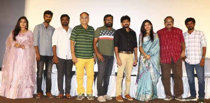 ’நதி’ ரசிகர்களுக்கு நிச்சயம் ஆச்சரியத்தை கொடுக்கும்! - கரு பழனியப்பன் பாராட்டு