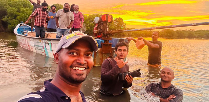 சர்வதேச விருது வென்ற ‘ஒரு கடல் இரு கரை’!
