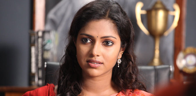 2 வது திருமணத்திற்கு தயாரான அமலா பால்! - காதலர் பற்றி மனம் திறந்தார்
