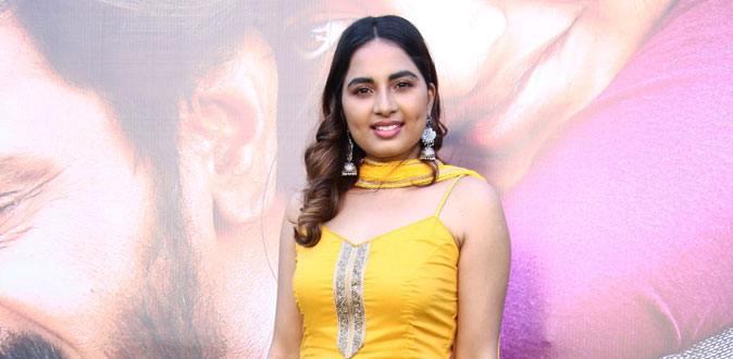 எந்த நடிகையும் செய்யாததை செய்திருக்கேன்! - பெருமைகொள்ளும் சிருஷ்டி டாங்கே
