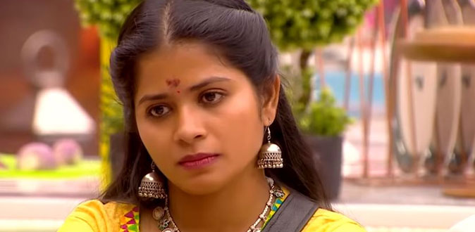 விஜய் டிவி பொய் புகார்! - கமலை பஞ்சாயத்துக்கு அழைக்கும் மதுமிதா