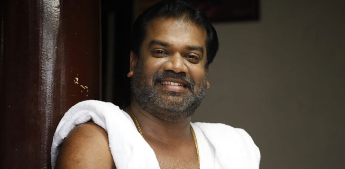 ஓவியாவுக்கு அப்பாவாக நடித்த ராஜ்மோகன்குமாருக்கு குவியும் பாராட்டுகள்!