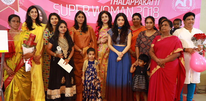 Janani Iyer in Thalappakatti Super Women 2018