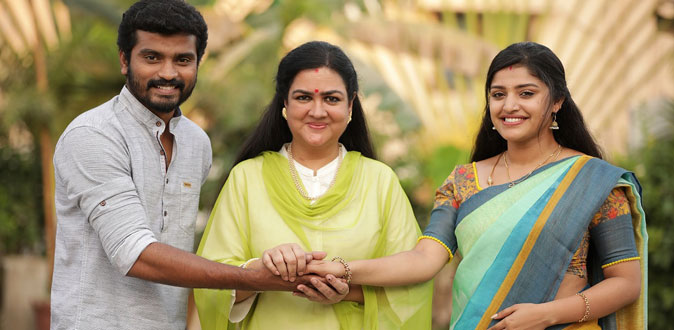 What is yesteryear actor Urvashi doing with Thirumanam couple?