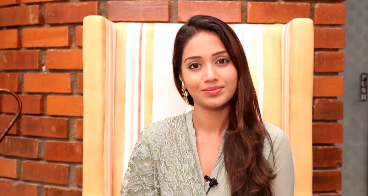 Actress Nivetha Pethuraj Speaks about 'Podhuvaga Emmanasu Thangam'