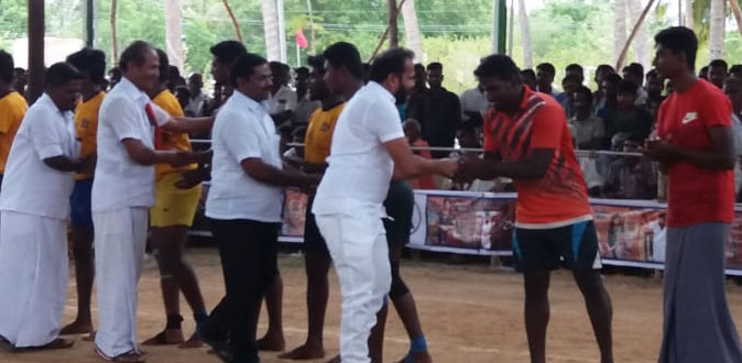 Public Star Durai Sudhakar