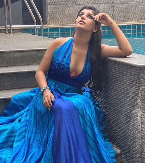 Yashika Anand